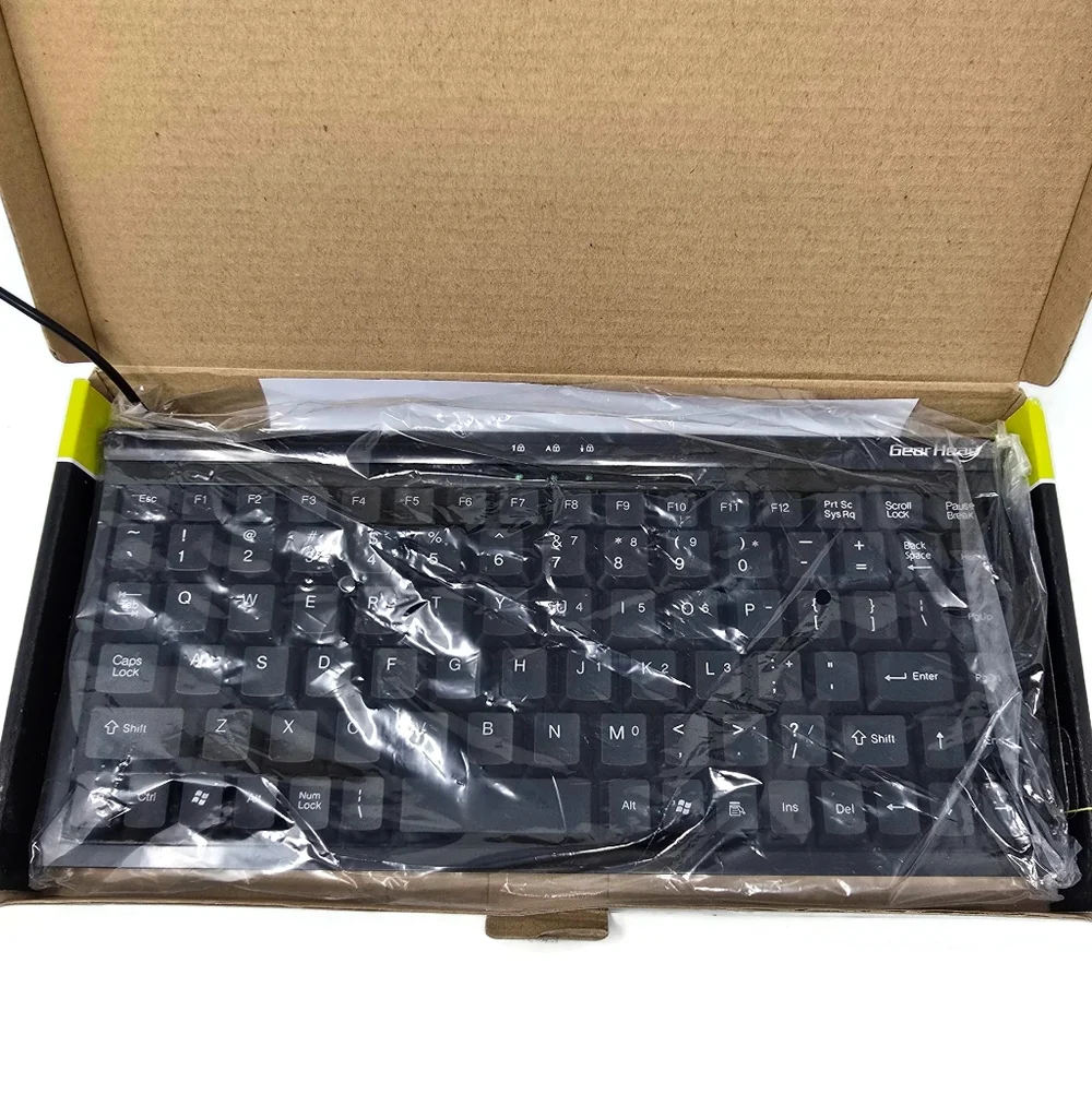 Gear Head NEW Mini USB Keyboard 89 Keys Compact Size